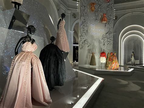 dior exhibit nyc|christian dior brooklyn museum.